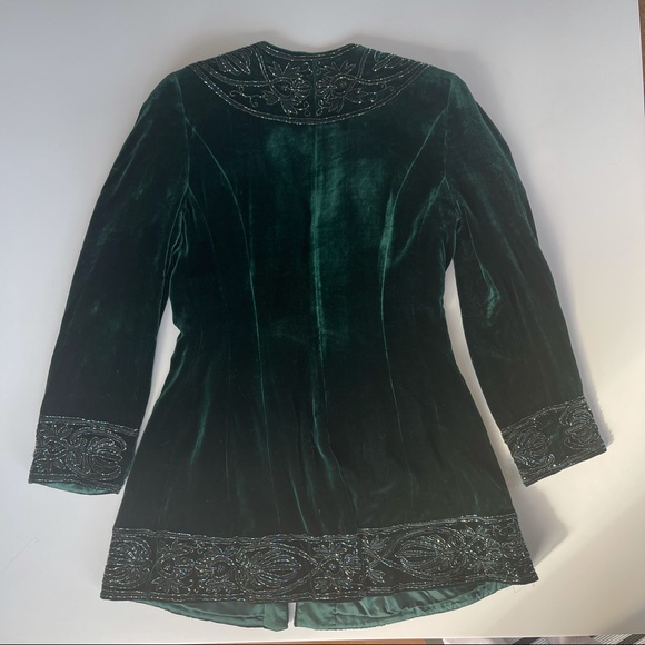 Carmen Marc Valvo
Green Velvet Jacket - Picture 4 of 6